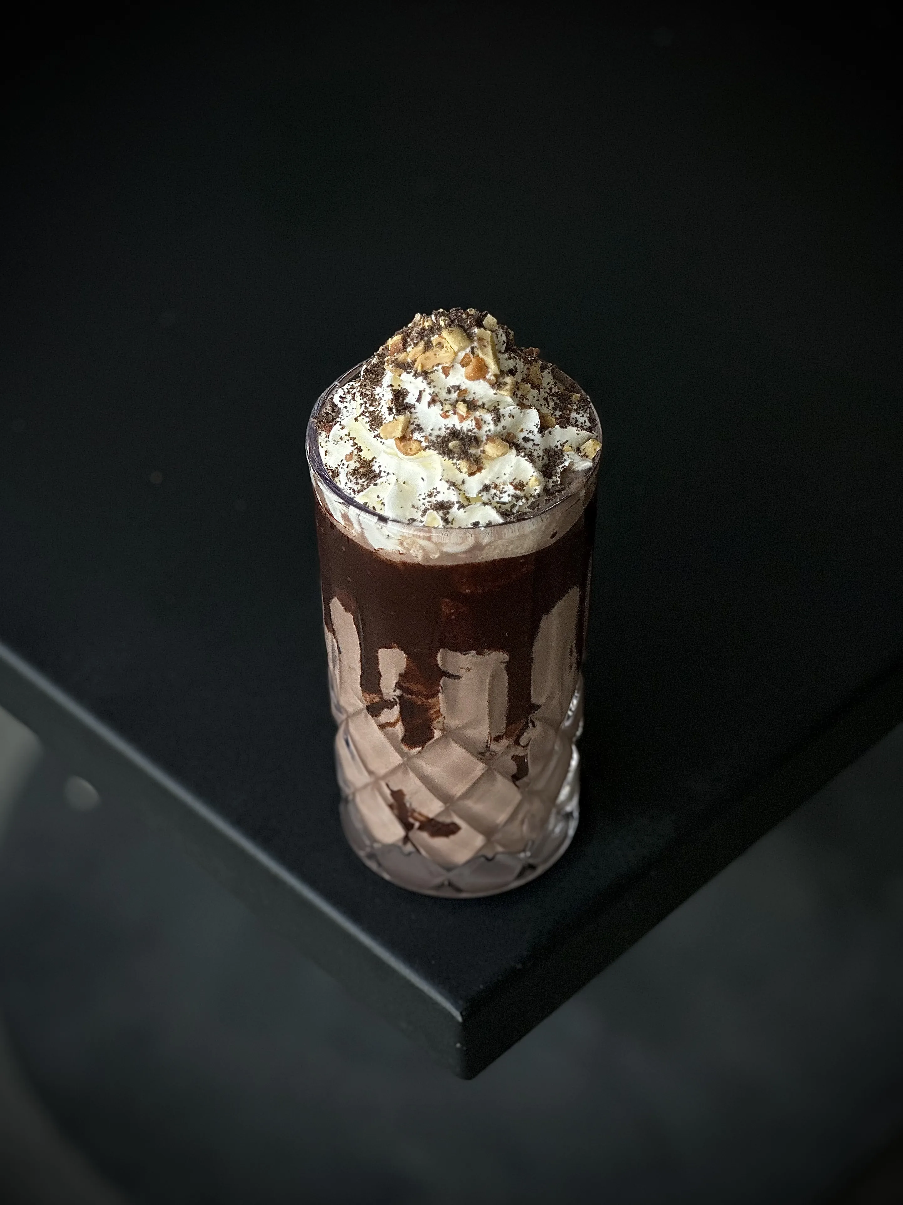 شیک شکلات فندق